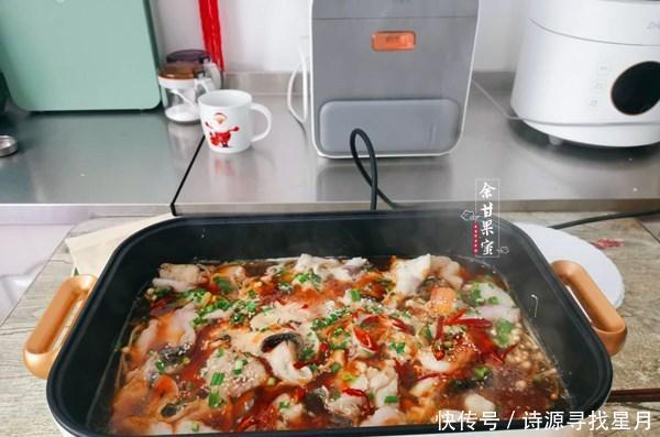 下饭|牛羊肉太贵,这食材每斤8元,烧一烧连锅上桌,汤鲜肉嫩也下饭