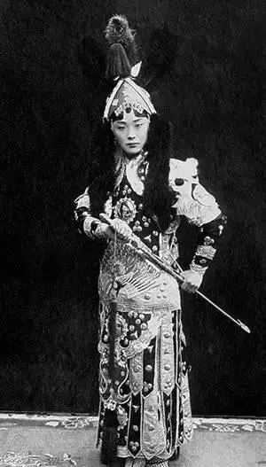 女强人|梅兰芳、程砚秋、荀慧生、尚小云扮演过哪些女强人