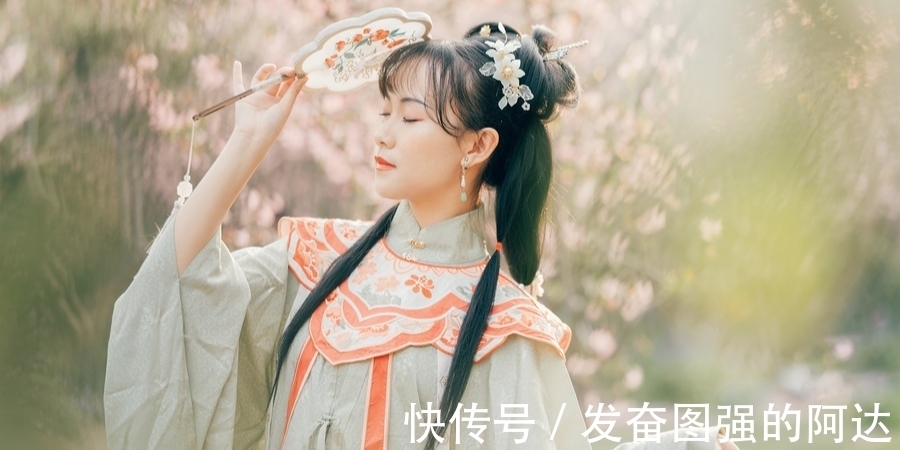 天姥连天向天横#格律诗不好写，古诗就好写？杜绝误区，且看李白对韵脚变化把控