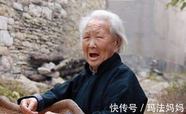 于子@老祖宗忠告“老人招人嫌,死后欠三年”,为啥欠三年?有道理