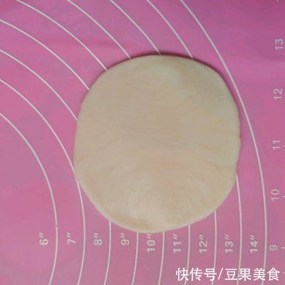 配方|零失败！私房专用配方！酥到掉渣的蛋黄酥