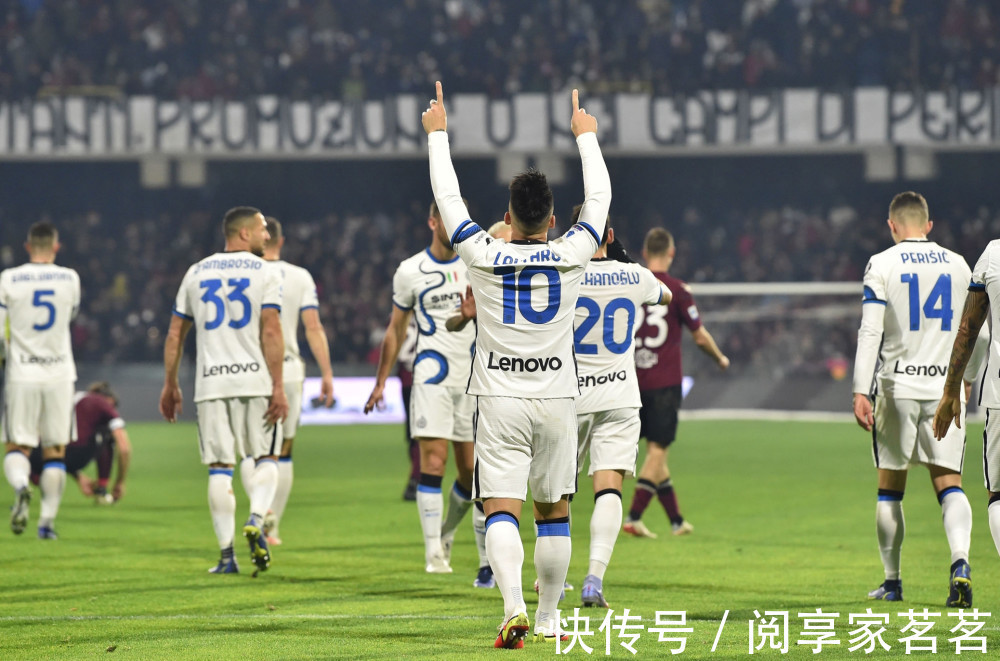 国米|4-0，5-0！欧冠2大豪门疯狂之夜，莱万创纪录，国米平神迹