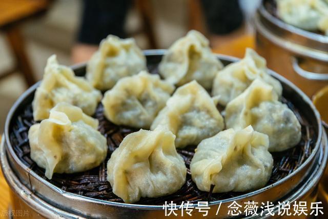 饺子|茄子做馅,这一步骤不能少,很多人忽略了,难怪出水多味不香