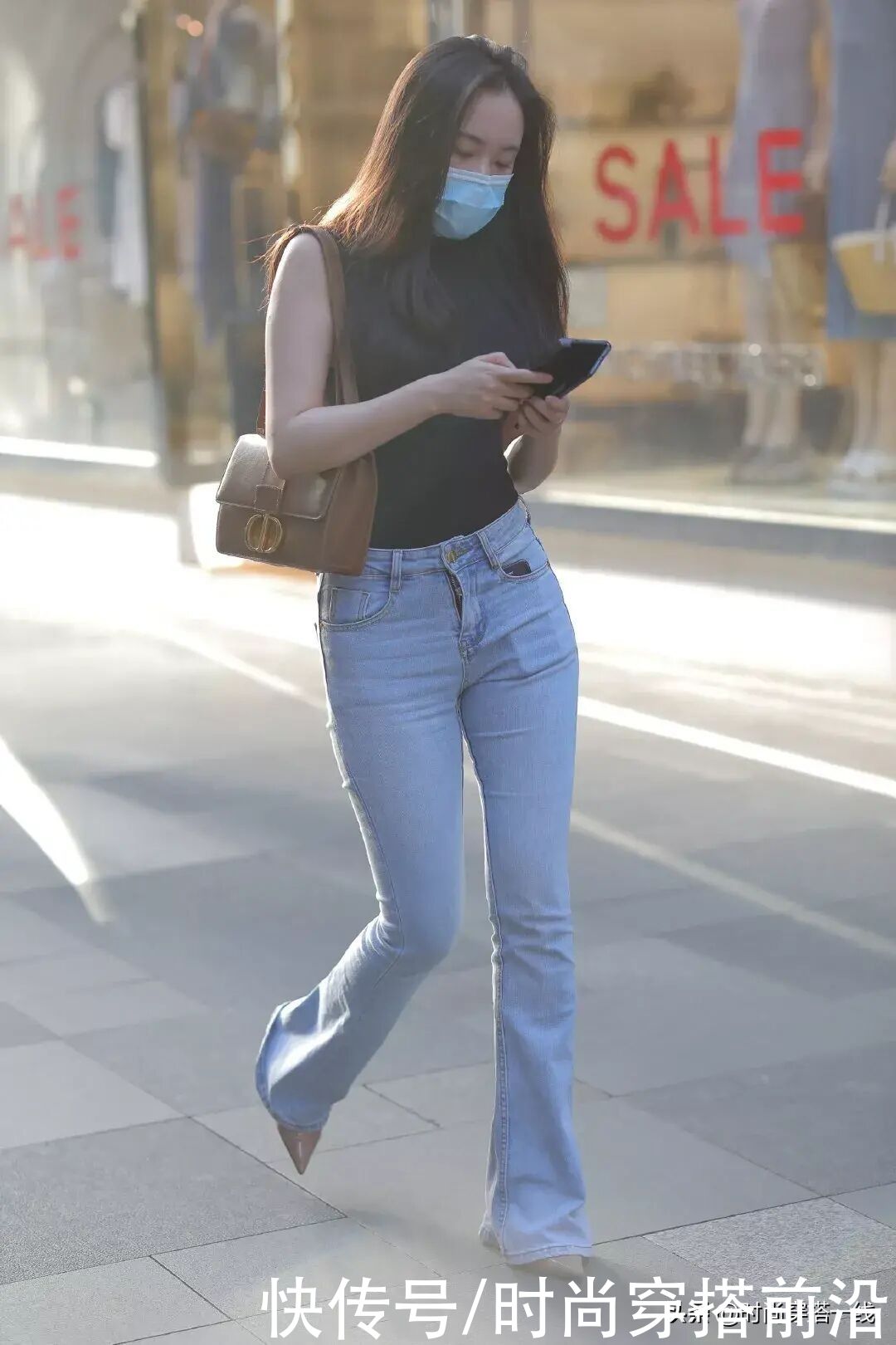 “喇叭裤”过时了？未必吧，抓住穿搭细节，好身形指日可待