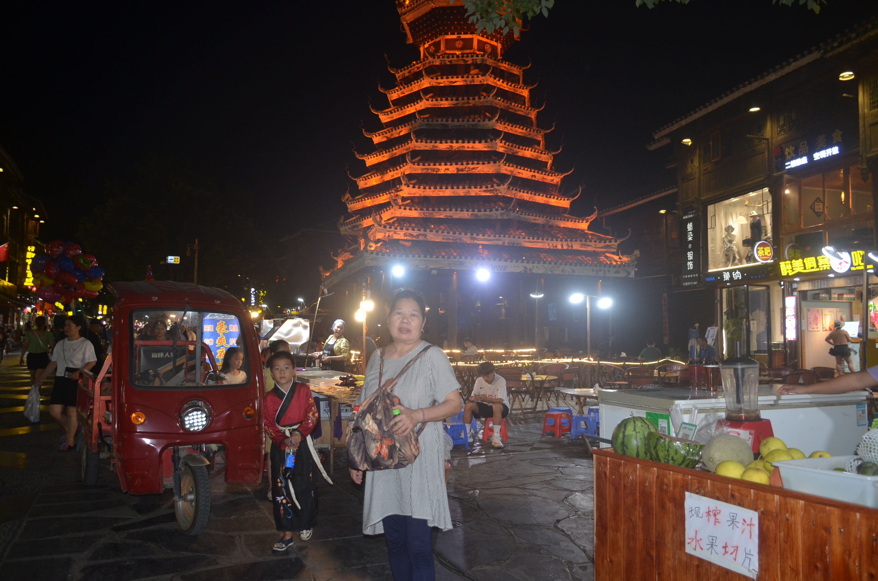 万峰林|自驾游贵州-肇兴侗寨-平塘天眼-兴义万峰林-晴隆二十四道拐