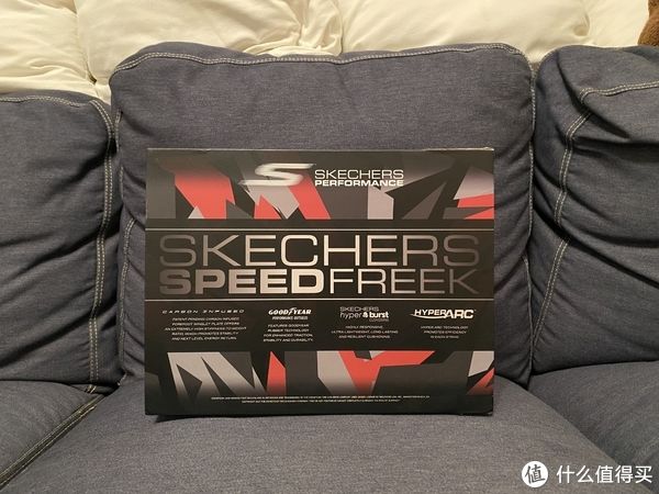 李芷萱 李芷萱同款跑鞋Skechers Speed Freek