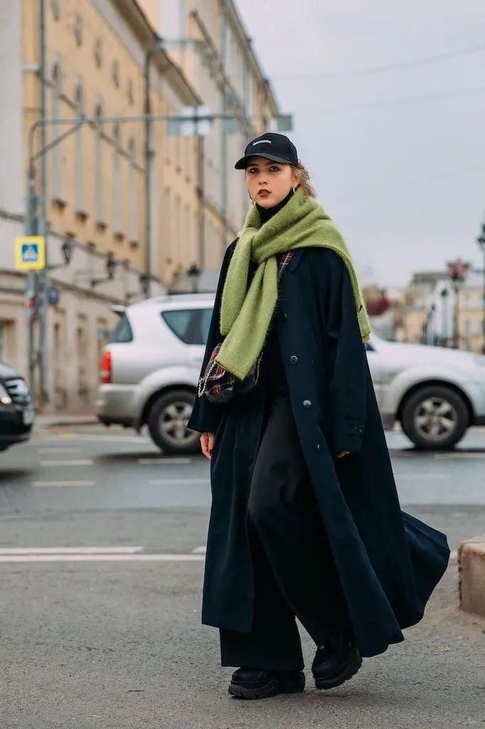  戴起来|天冷了，大围巾戴起来！