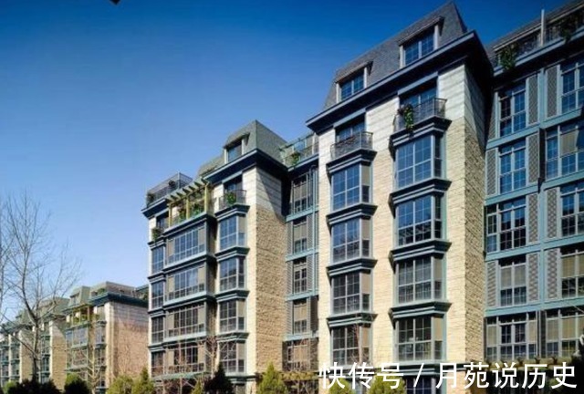 买房子的人|未来10年,离这3个地方的房子会更值钱,李嘉诚等人已点破