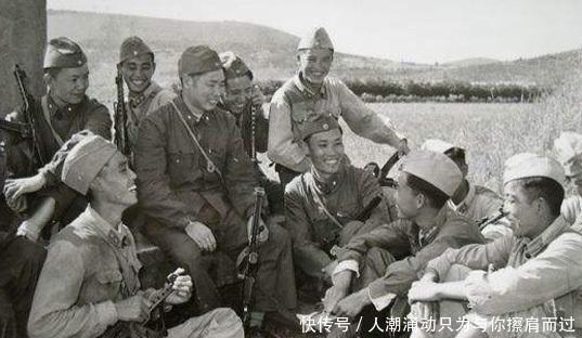 战士|杨得志下连队训练, 战士们说 你这么厉害, 怎么还是个老兵!