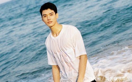 杨紫|《向往5》录制嘉宾曝光,杨紫穿牛仔服亮相,龚俊张哲瀚重聚