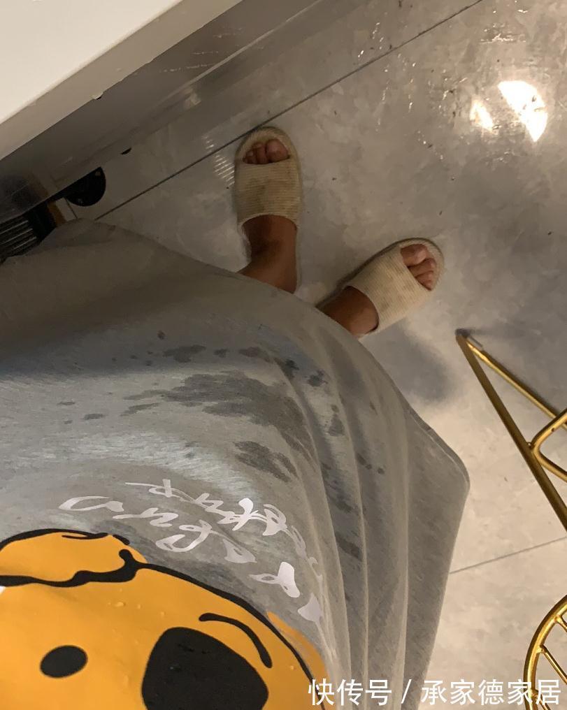 水龙头|因为“穷”,卫生间装修简简单单!添置5个小用品,高级感出来了