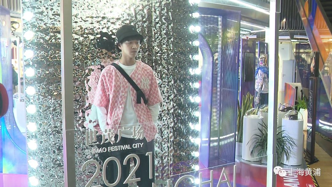 走进商场“零距离”，南京路演绎春夏时装周！