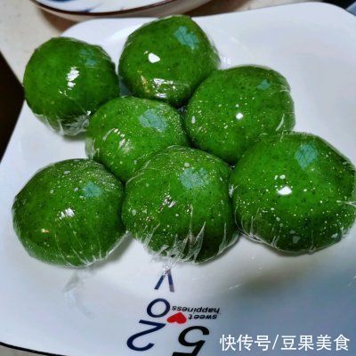 鲜掉眉毛的美味家常菜咸蛋黄肉松青团第2天不会硬