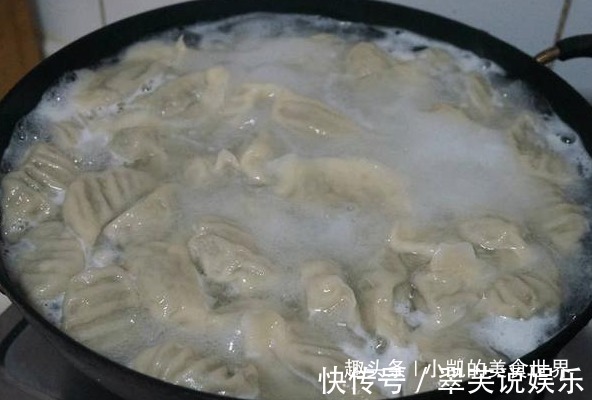 活了那么久,此种饺子馅我还是第一次吃,我连吃了三碗