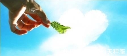 央視新人中，說(shuō)說(shuō)王嘉寧