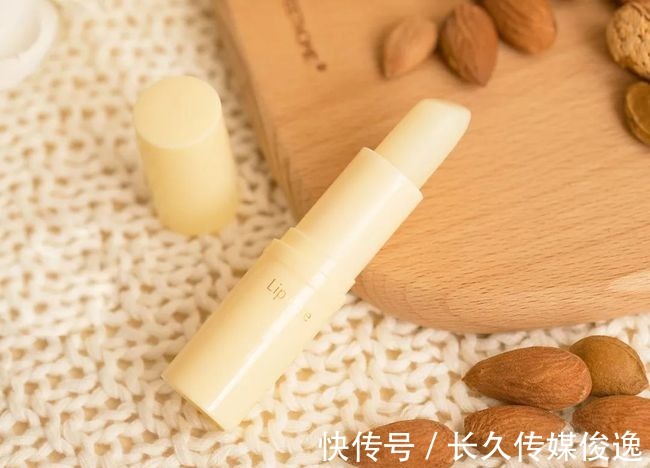 滋润度|11款滋润而不油腻的秋冬唇膏,赶快安排吧