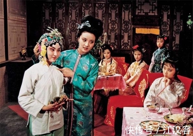 宝钗&红楼梦:史湘云对宝玉爱之入骨,可惜,除了黛玉,竟再无别人察觉