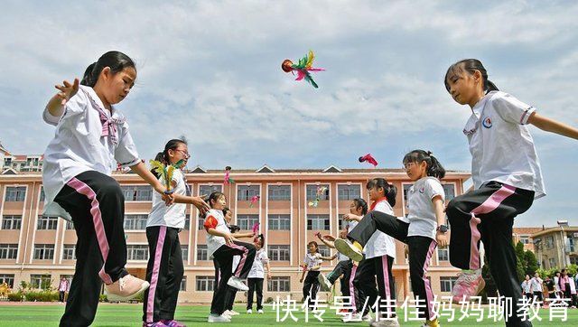 学习习惯|“双减”第一个周末，学生玩得开心，网友:未来中考就是拆盲盒