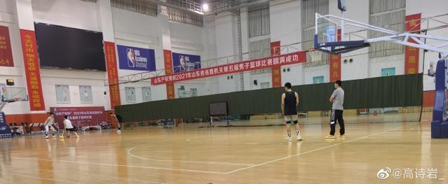 高诗岩|山东男篮最新消息!丁彦雨航传来喜讯,高诗岩公开发声,小将跟队