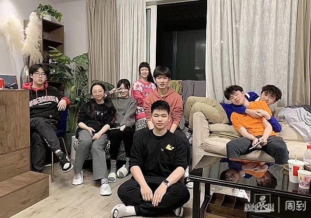 星群|辩场上闪耀星光!延安中学星群辩论队荣获“四海杯”辩论赛亚军和季军