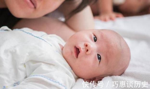 出血|新生儿的三个“异常”表现,其实是父母杞人忧天,新手爸妈快了解