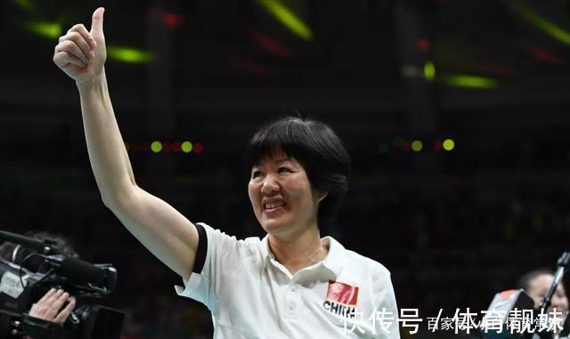 女排|郎平谈疫情对女排影响,朱婷等主力无有效治疗,执教生涯问心无愧