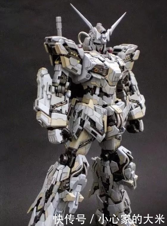 独角兽|金属涂装精神力骨架,破碎外甲独角兽高达模型