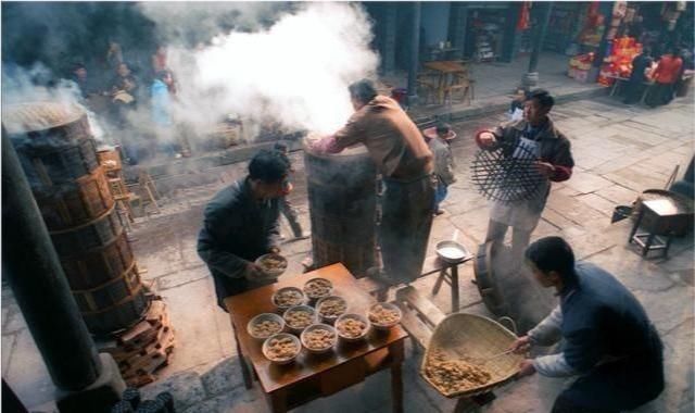 为何有人宁愿在农村吃300元的酒席,也不愿意吃酒店1000一桌的呢·