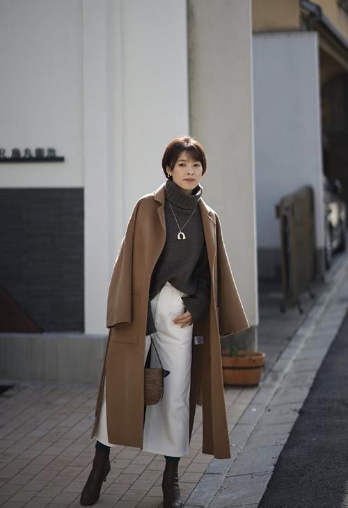 女人不管30还是40，少穿“花”衣服，多穿这4个高级色，洋气显白