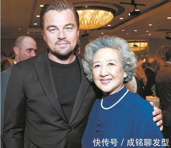 染发 这才是老年人最美的发型,蓬松卷发知性优雅,花白发更显成熟魅力