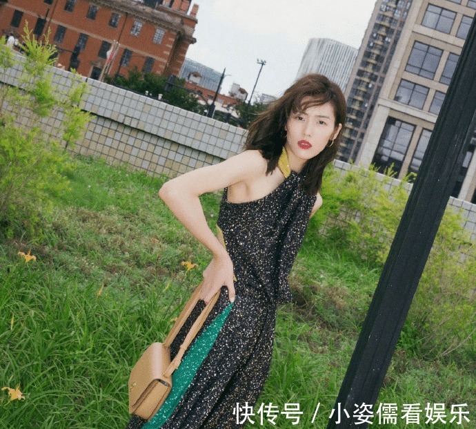 头发|为什么女人头发越卷、越显老气?刘雯的“失败”造型,给你敲警钟