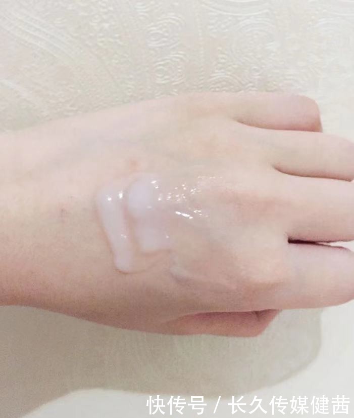 初春护肤必备单品,年度爱用物不看血亏!不好用算我输