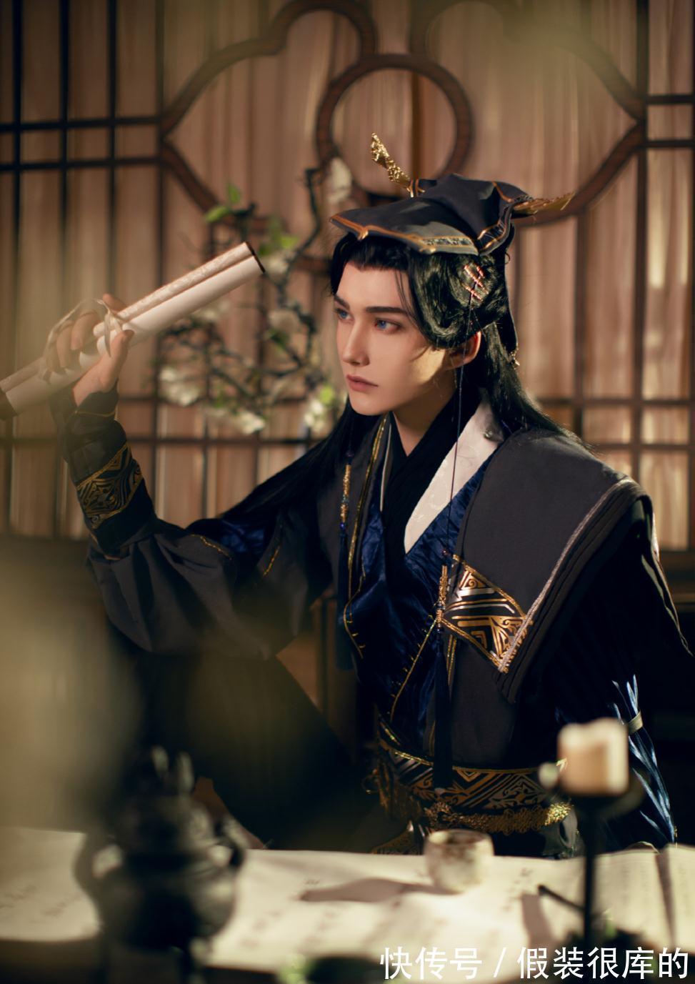 小木|同样是cos镜玄,希小白版细腰瞩目,他和建模一模一样