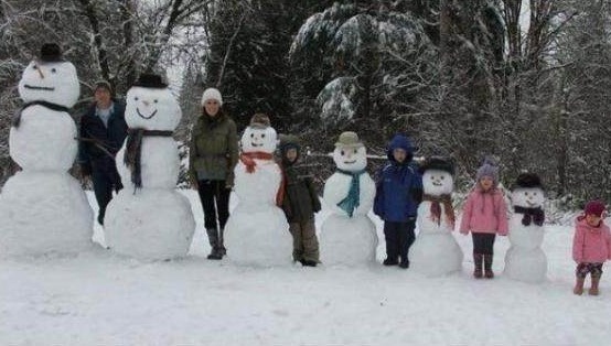 |搞笑图片幽默段子笑话大哥,看你还挺悠闲,不像生病的呢