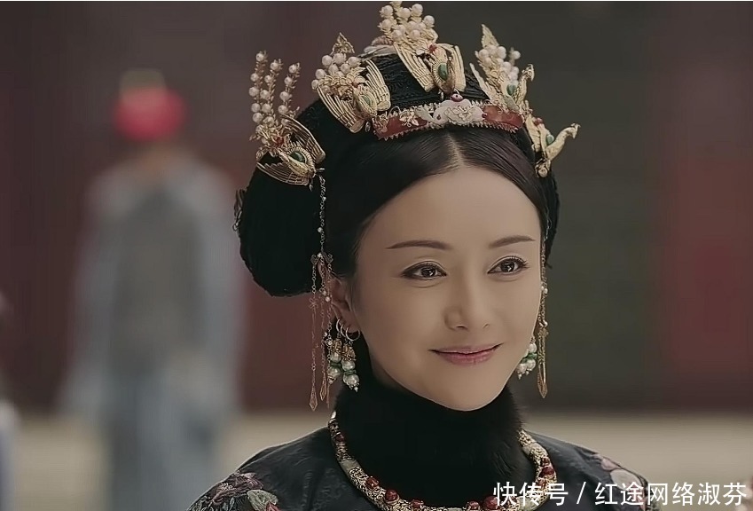 危及|清朝后宫皇后是老大，皇贵妃是老二，为何皇贵妃危及不带皇后？