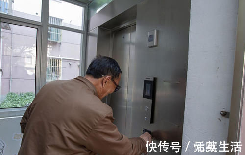 方案|老房子装电梯有“圆满方案”1、2楼仍然反对,三个理由很现实