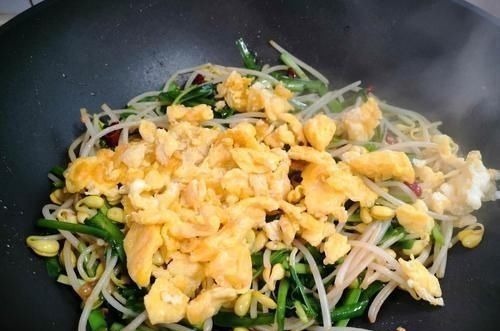 补充蛋白质|便秘最怕这菜，一周吃2次，排出宿便，告别大肚腩，瘦出小蛮腰