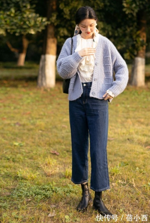 百搭 2022春季又流行牛仔裤,实用百搭又减龄时尚,买裤子前不妨看一看
