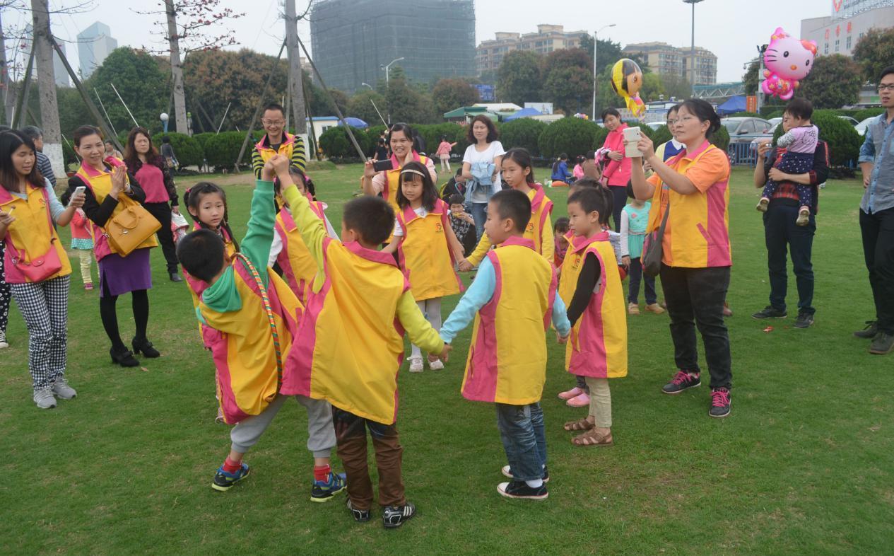 宝妈|一对双胞胎“同妈不同爸”，亲子鉴定让丈夫崩溃，宝妈说出实话