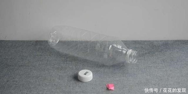 改造|塑料瓶别扔了，小伙在瓶子上打两小洞，改造成打气筒，省钱又省心