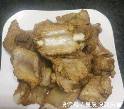 酥脆|这道酥脆孜然排骨，每天吃都吃不够！这道酥脆孜然排骨，每天吃都吃不够！