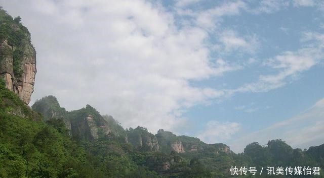 张家界|浙江人气景点，被称为浙东张家界，是典型的丹霞地貌