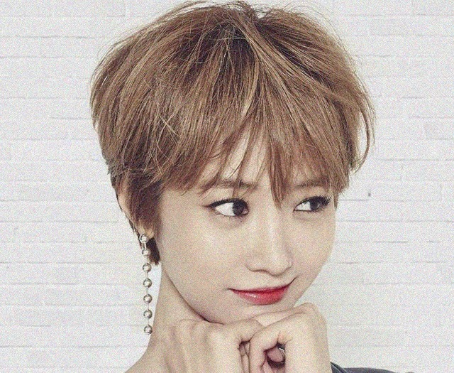 冻龄发型 女人别傻傻去剪发,今年流行这几款冻龄发型,尤其第4款,美爆了