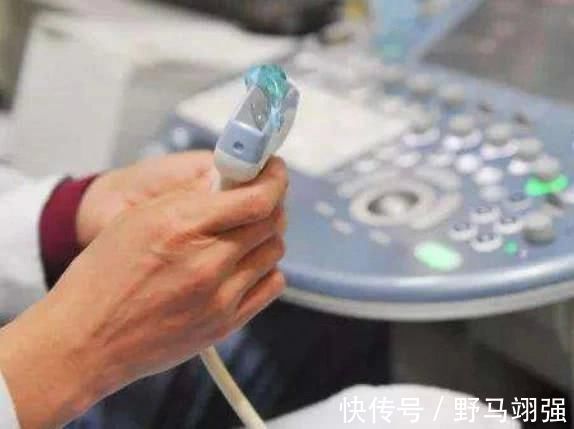 课本|做B超时,肚子上涂的“透明液体”是啥?别惊讶,初中课本上已教过