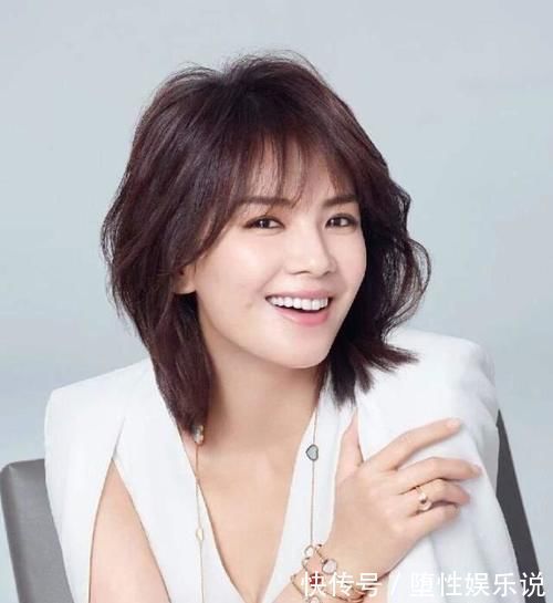 下巴|你适合披头发还是扎头发?主要看这3个部位,发际线是关键