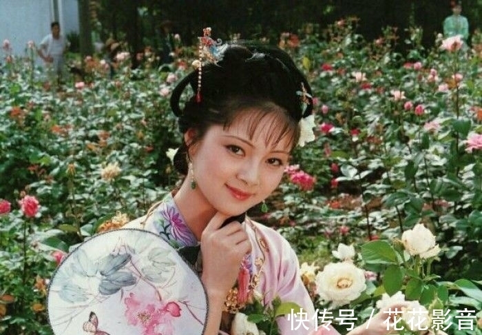 秀女$从《红楼梦》中薛宝钗参加选秀落选，看清朝的选秀制度