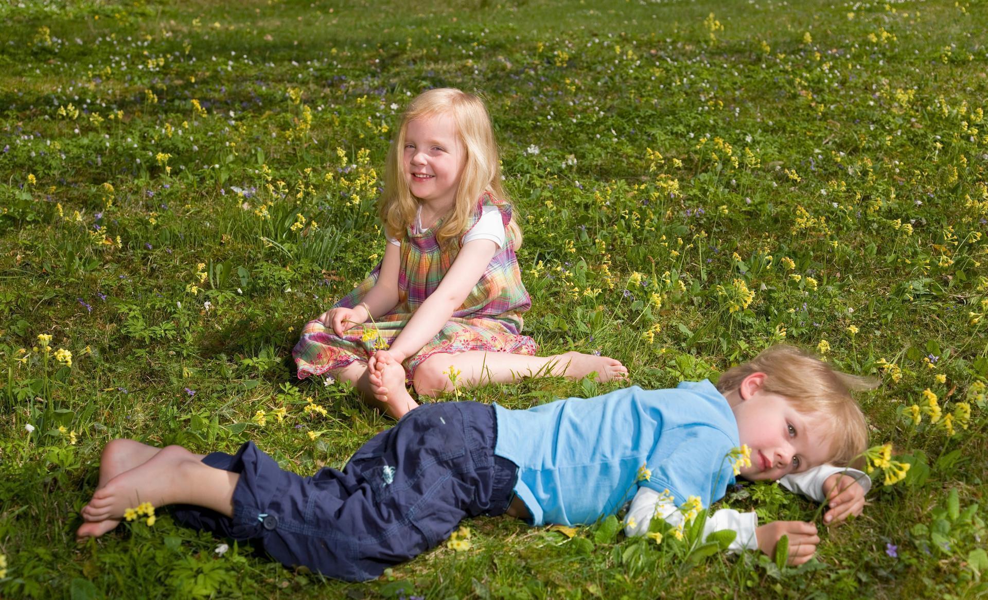 妙招|孩子指甲有白点,有寄生虫?缺维生素?都不是,跟一个坏习惯有关