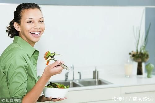 熬夜成瘾|减肥的人:早起2要,晚上2戒,或能让你轻松瘦下来