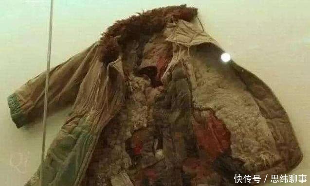 棉衣|抗战期间,我军缴获的日军棉衣,为何都要烧掉?