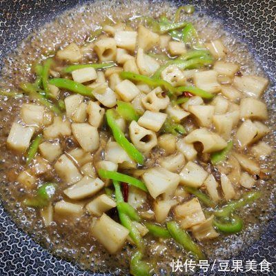 暖胃又养生，一次吃三大碗都不过瘾的青椒炒酸辣藕丁